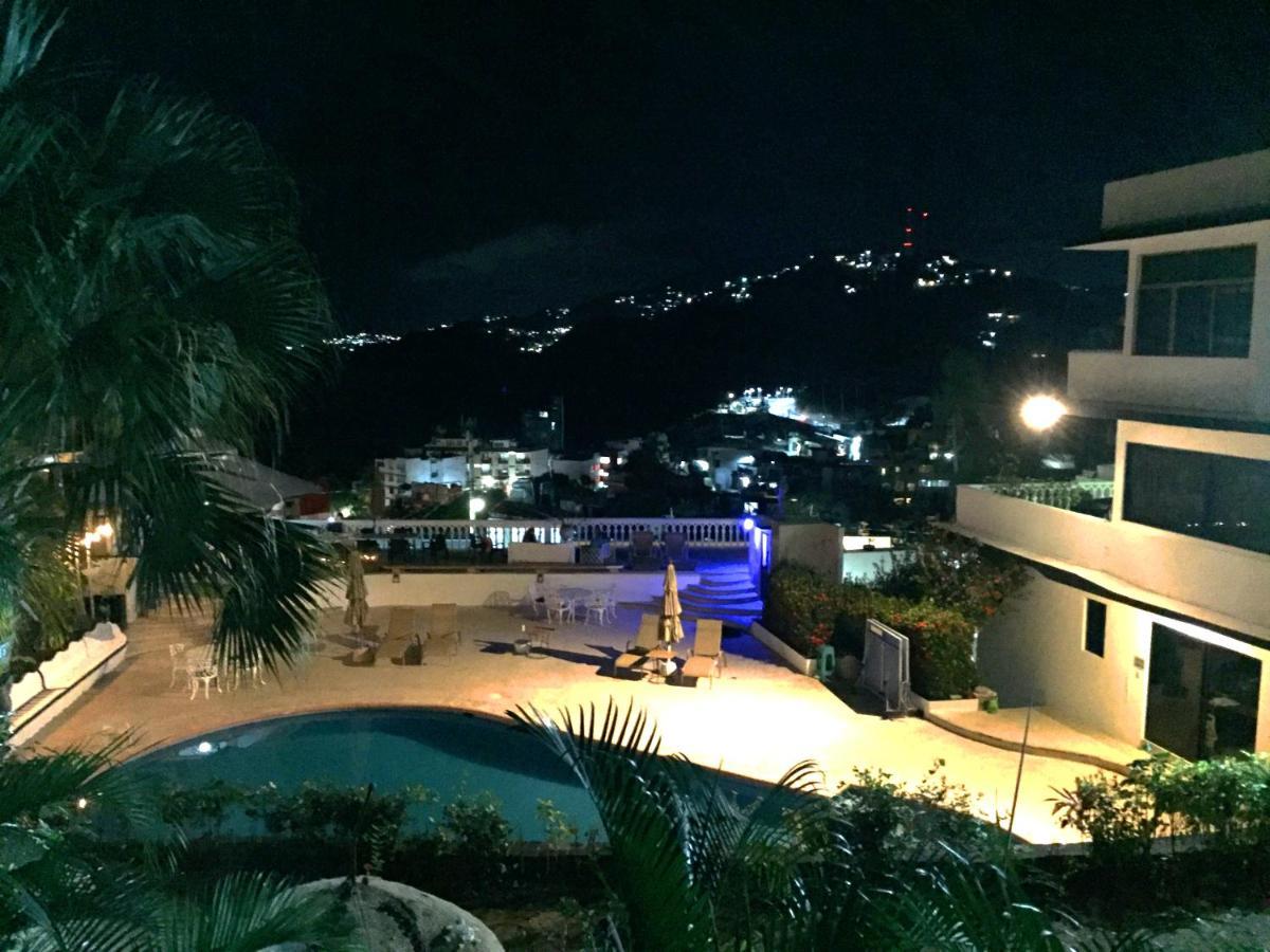 Villa Palmitas Acogedor Departamento Nivel Piscina Gigante Jardines Acapulco Ngoại thất bức ảnh