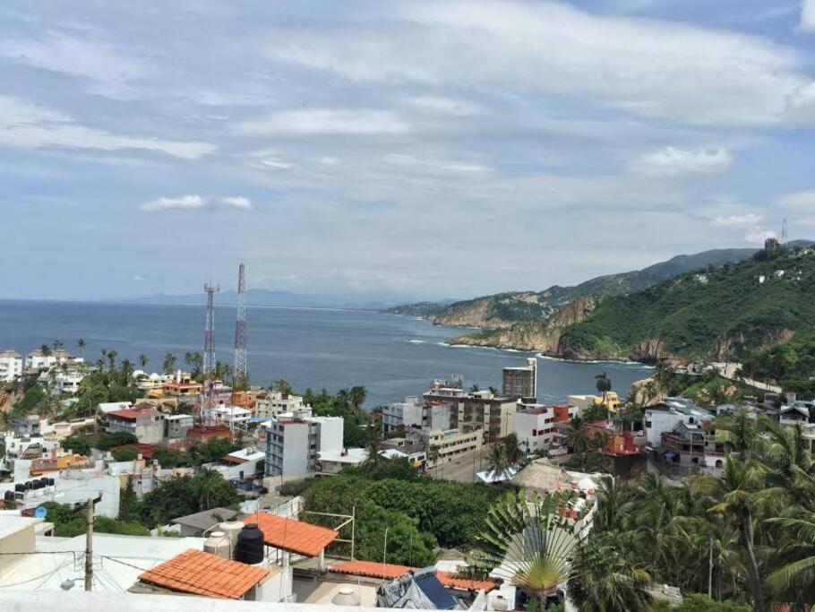 Villa Palmitas Acogedor Departamento Nivel Piscina Gigante Jardines Acapulco Ngoại thất bức ảnh